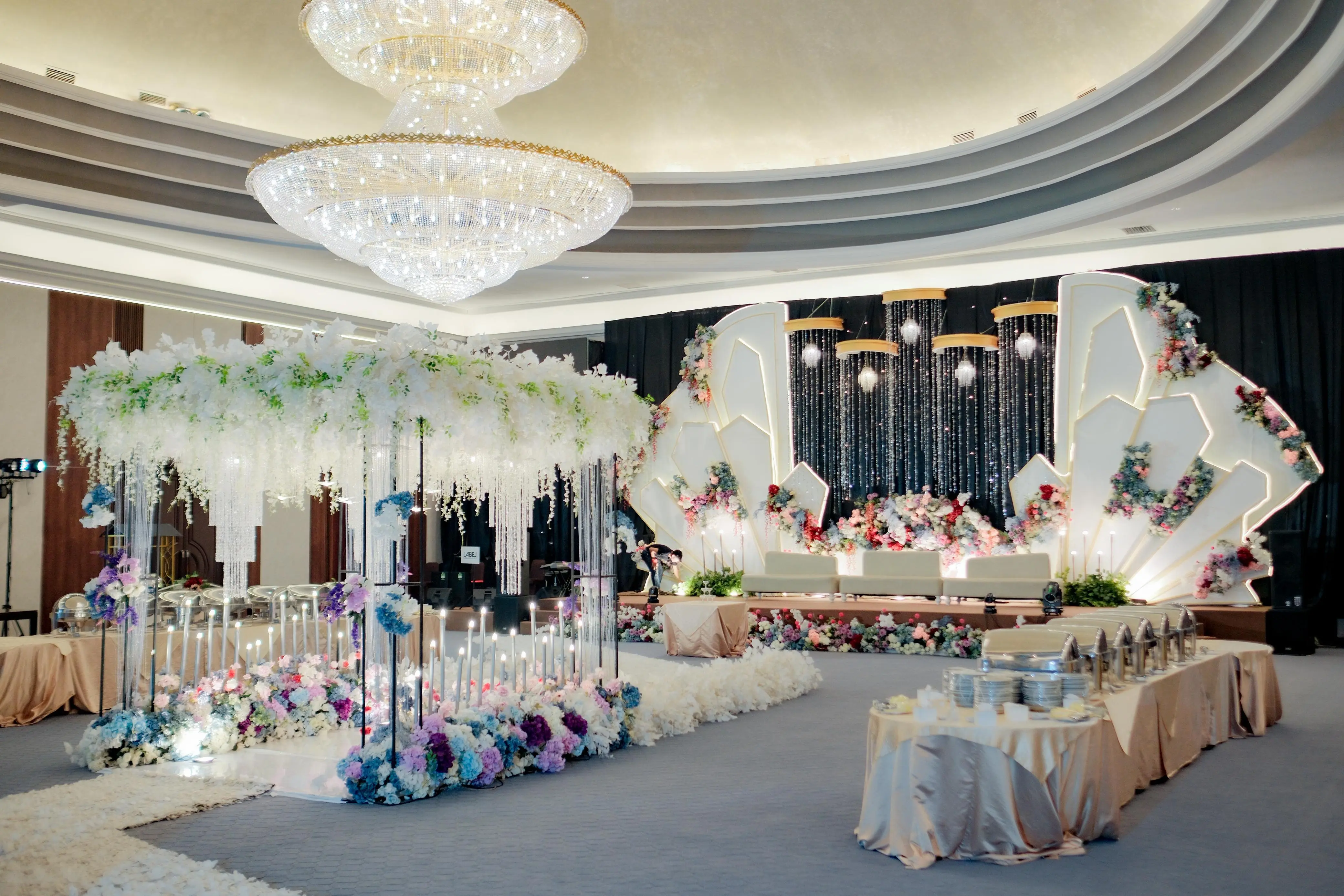 Unforgettable - Wedding Venue Jakarta & Tangerang - Quattro Wedding